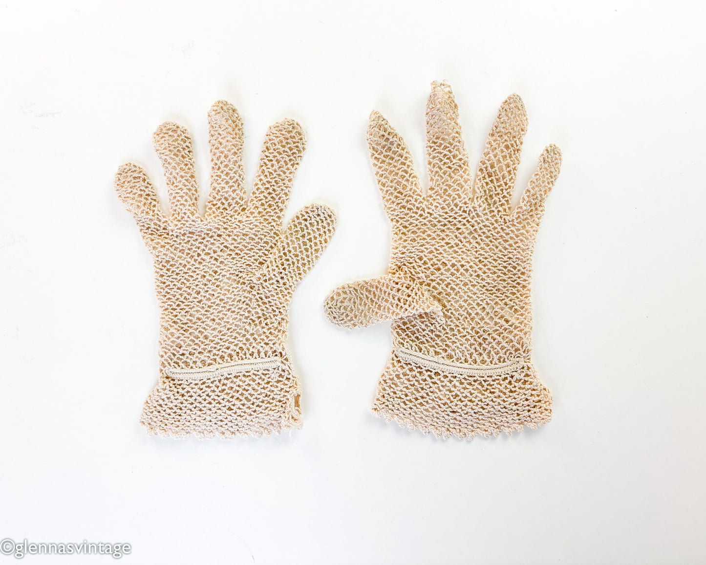 1940s Beige Crochet Lace Gloves