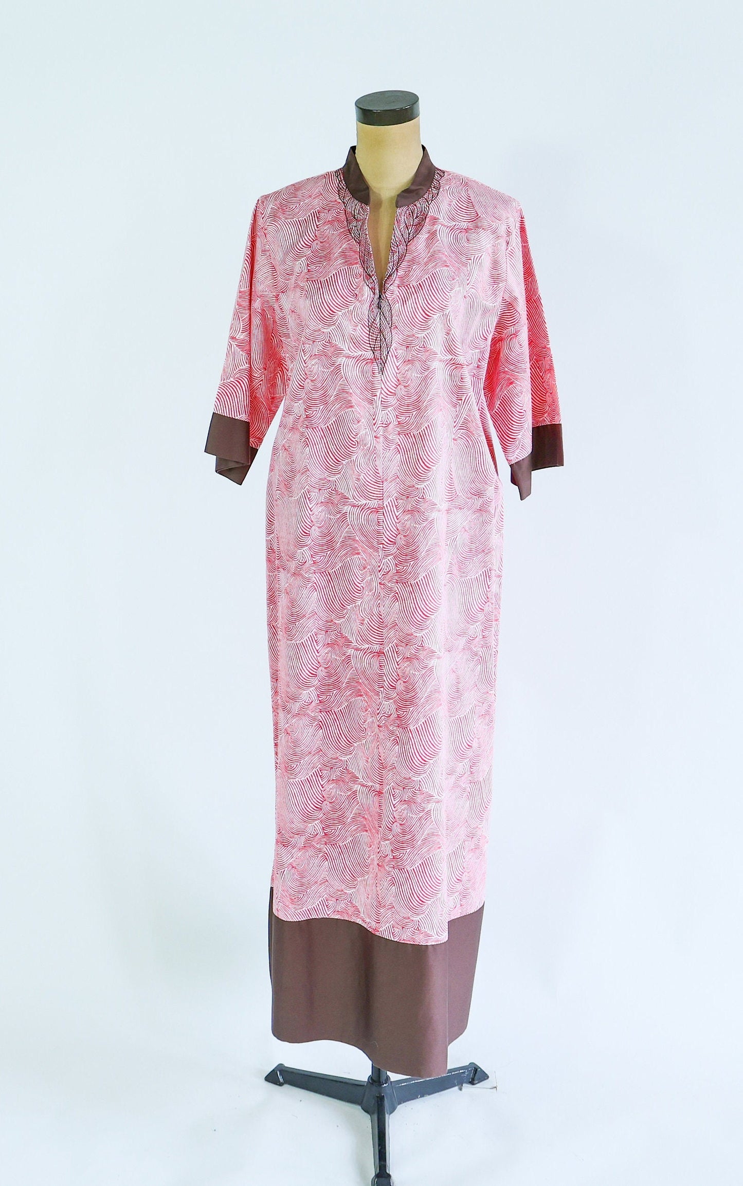 1980s Pink Cotton Caftan | 80s Pink Abstract Hostess Dress | Dressing Gown | I Magnin | Medium