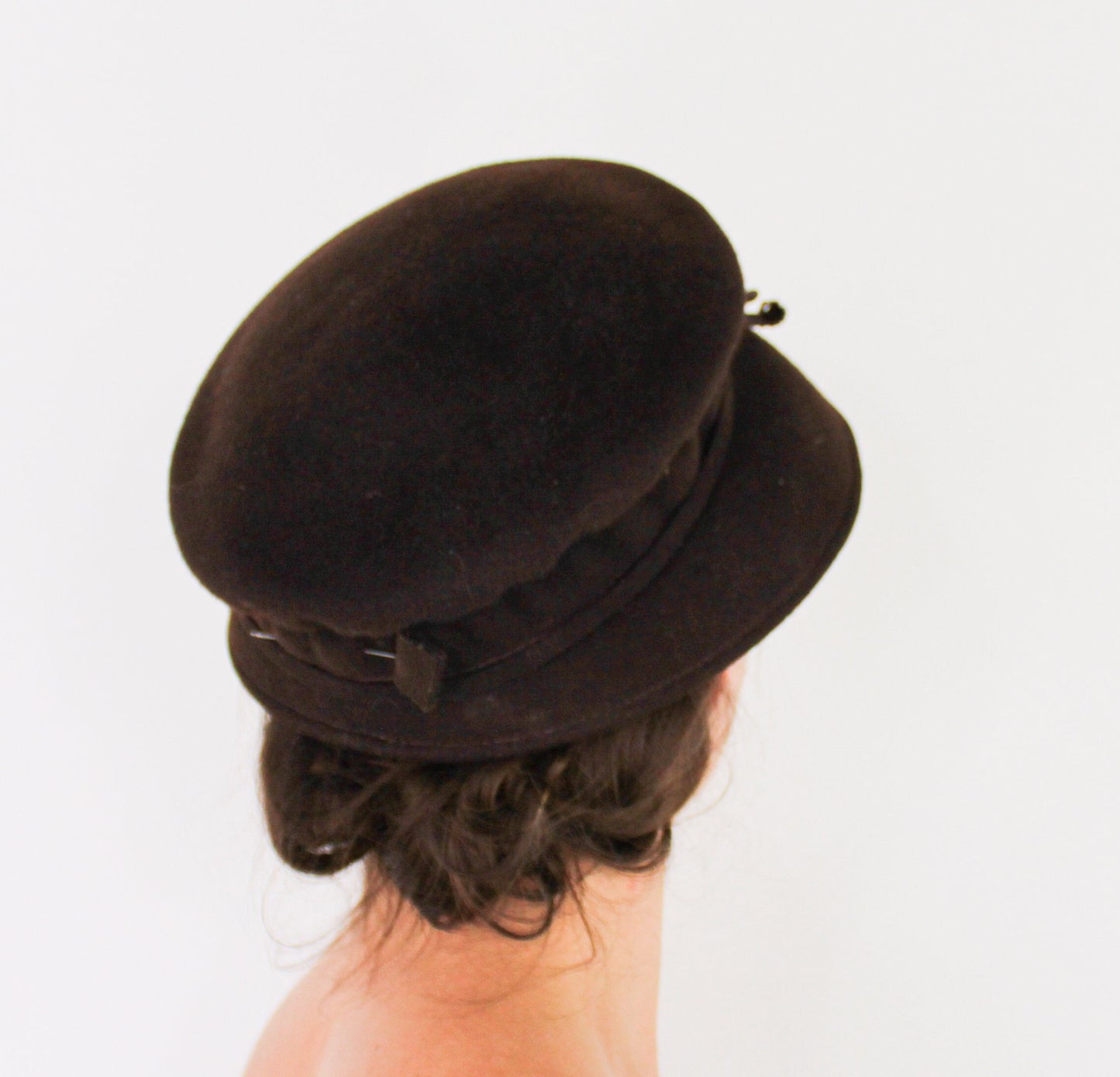 1950s Brown Bow Hat | 50s Brown Wool Felt Hat | Henry Pollak