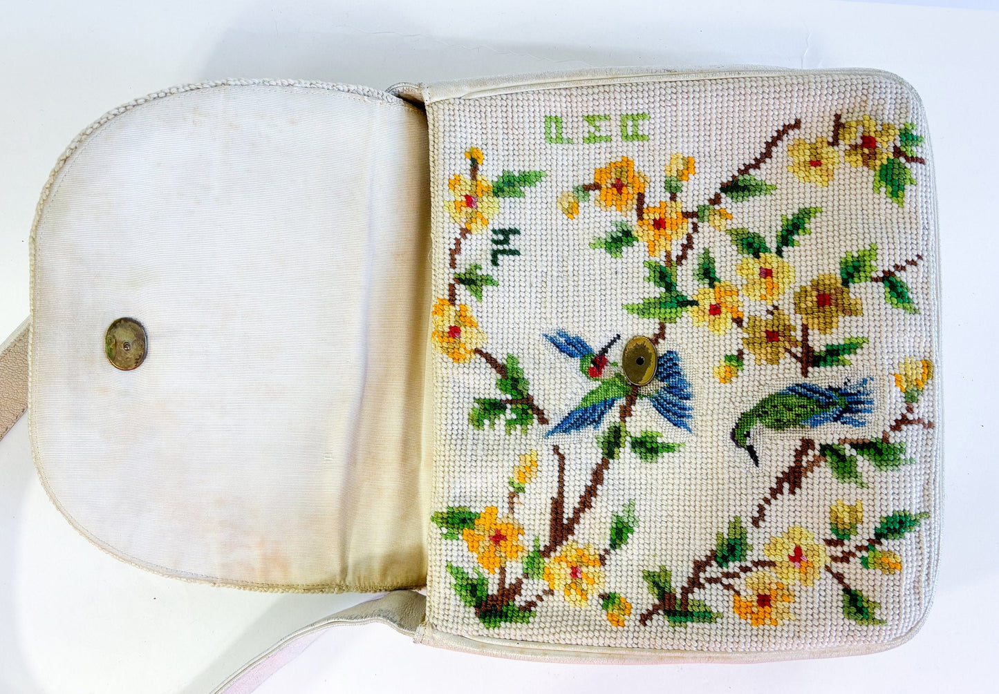 1960s Creme Needlepoint Shoulder Bag | 60s Beige Birds & Flowers Needlepoint Purse