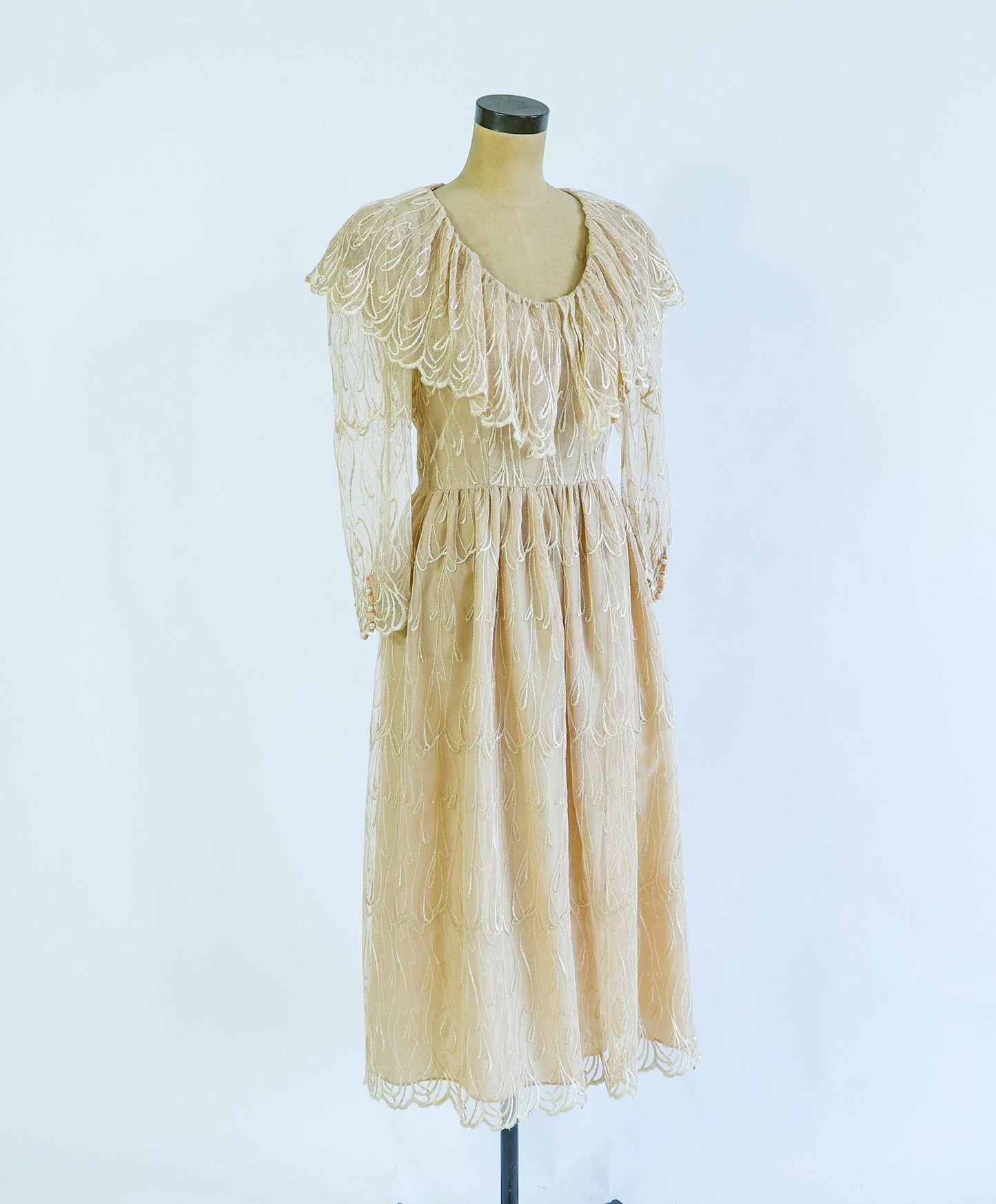 1980s Beige Lace Party Dress | Ruffled Portrait Collar, Medium
