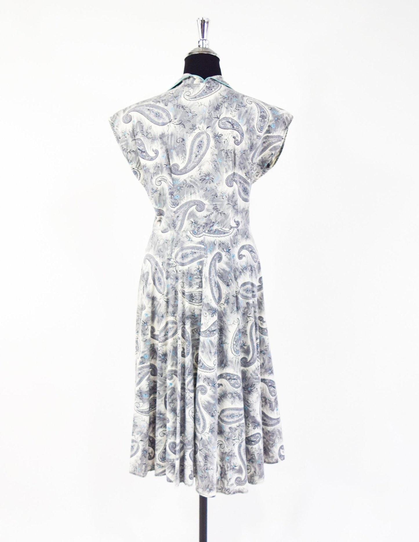 Vintage 1950s Paisley Print Dress, Turquoise Accents, Full Skirt, Size Medium