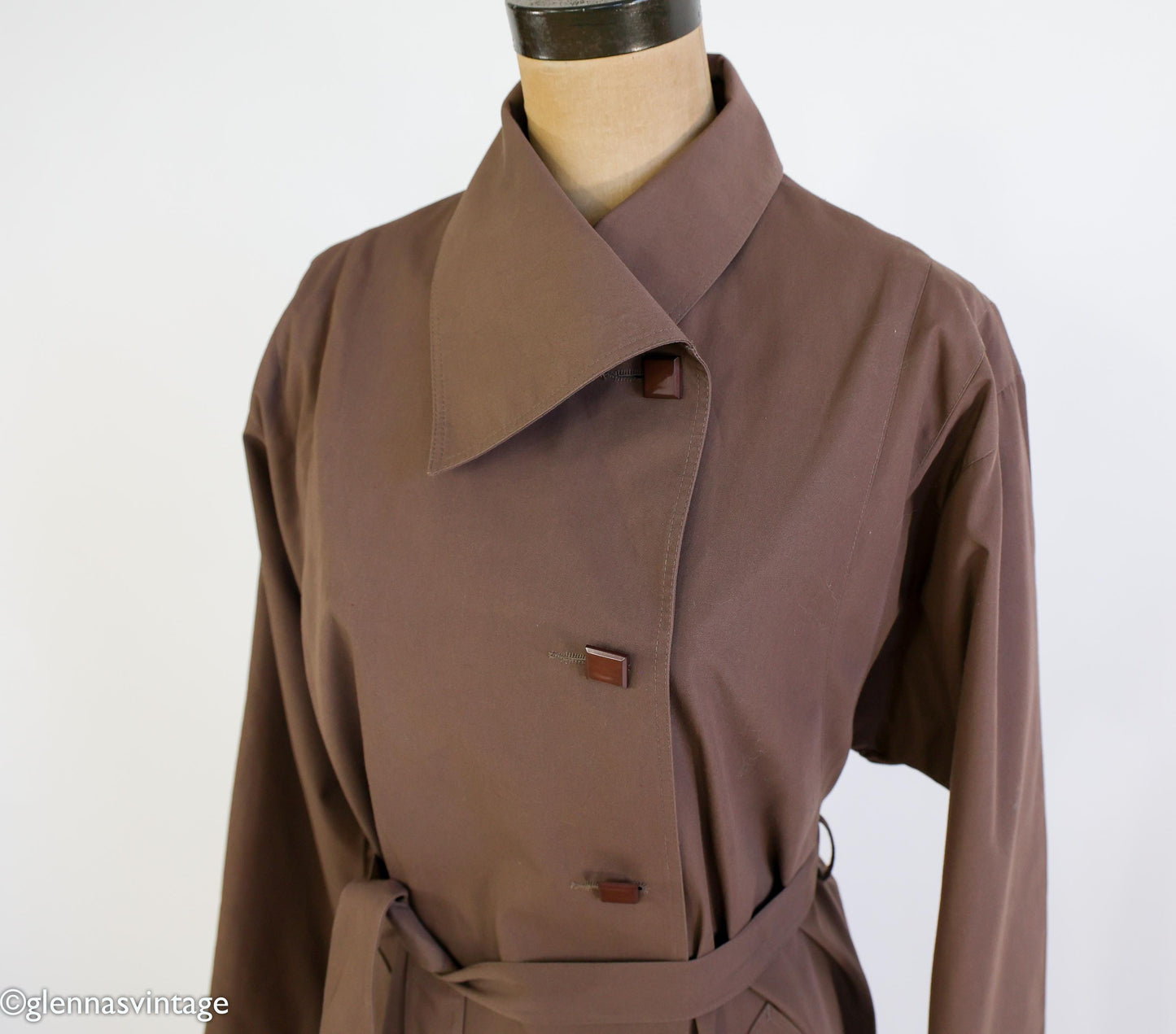 1970s Brown Trench Coat Raincoat, 44" Bust