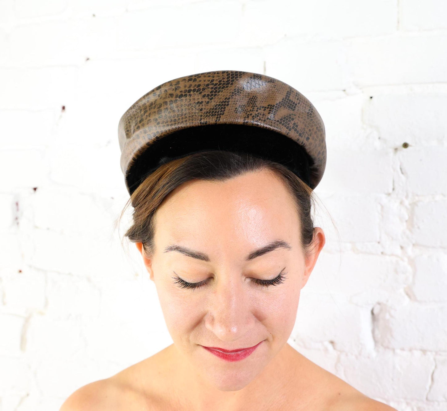 1970s Faux Snakeskin Beret Hat