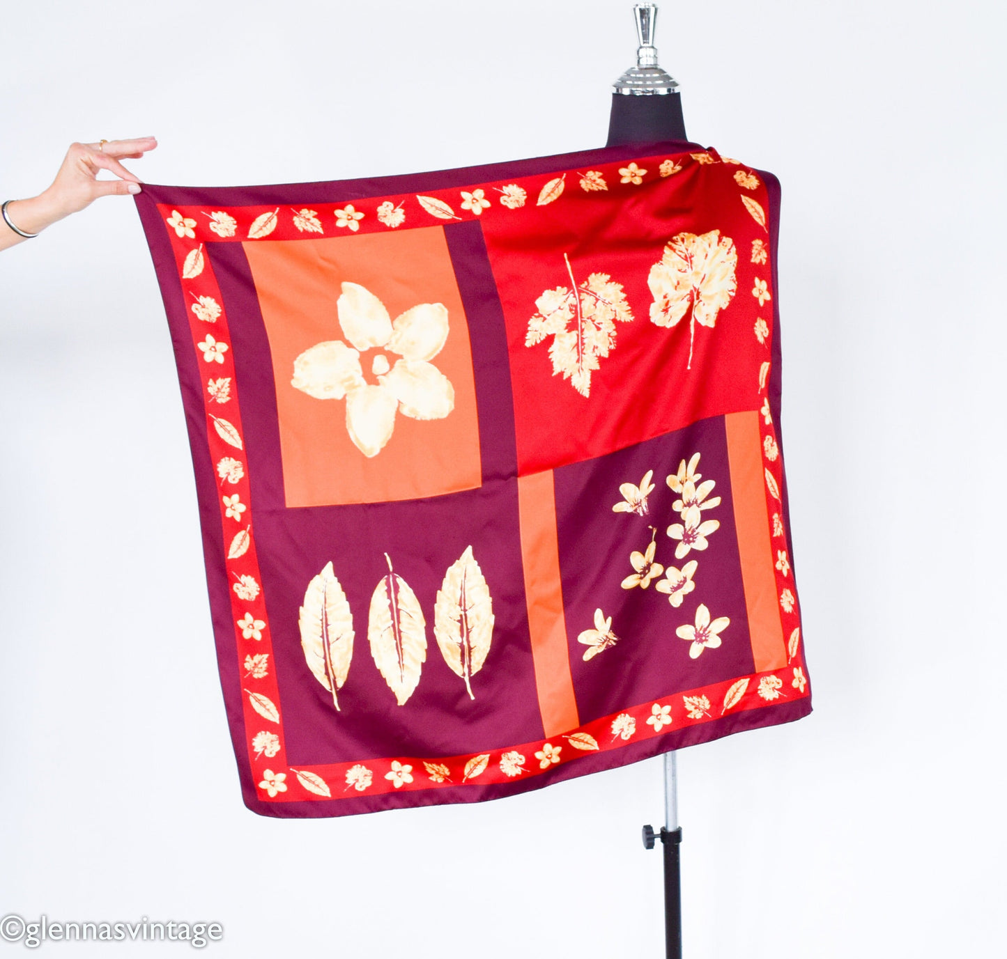 1980s Orange & Red Fall Leaves Scarf