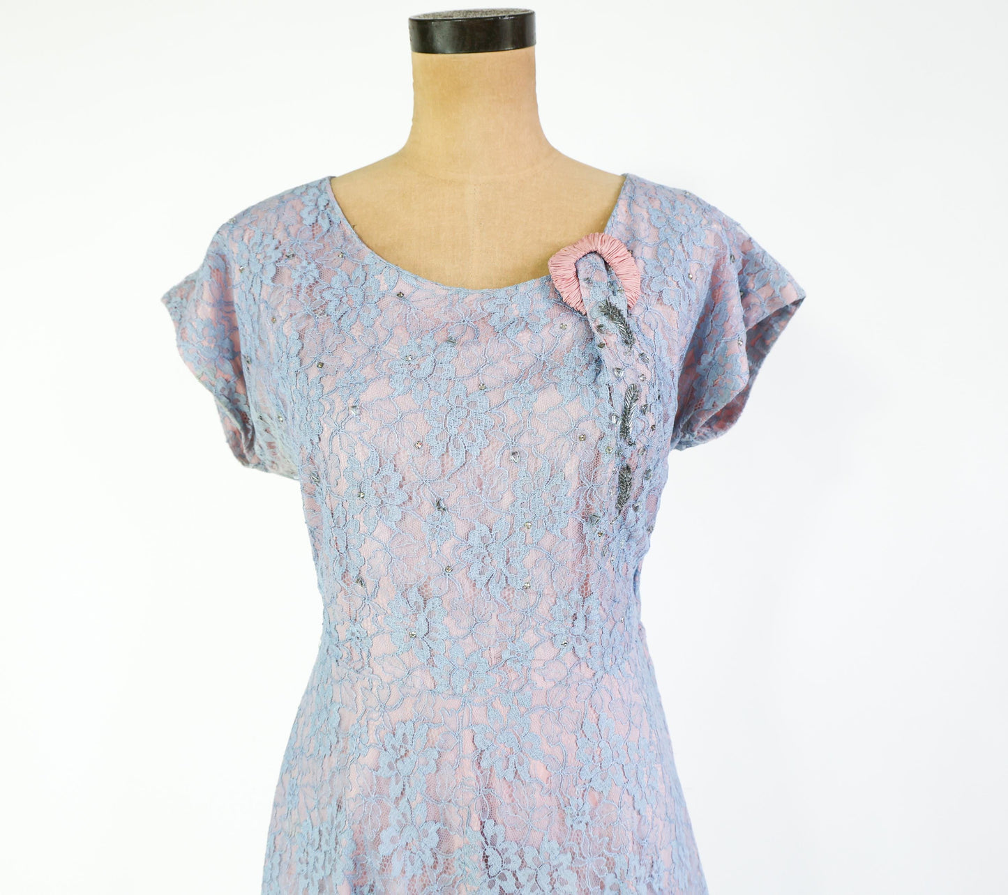 1940s Lavender & Blue Lace Cocktail Dress, 34" Waist