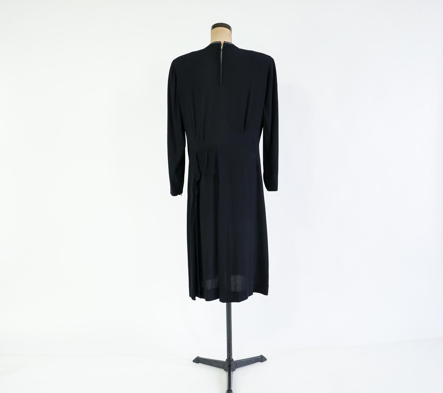 1940s Black Dress with Beaded Neckline, Extra Large, 36" Waist