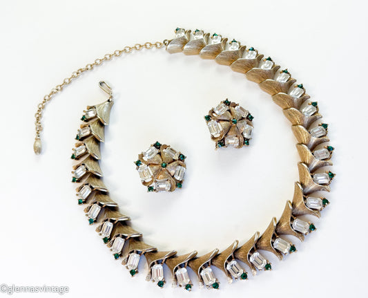 1950s Vintage Gold Rhinestone Necklace Earring Set | Emerald Green Accents