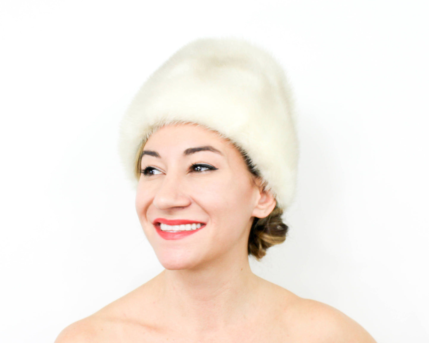 1960s White Mink Pillbox Winter Hat