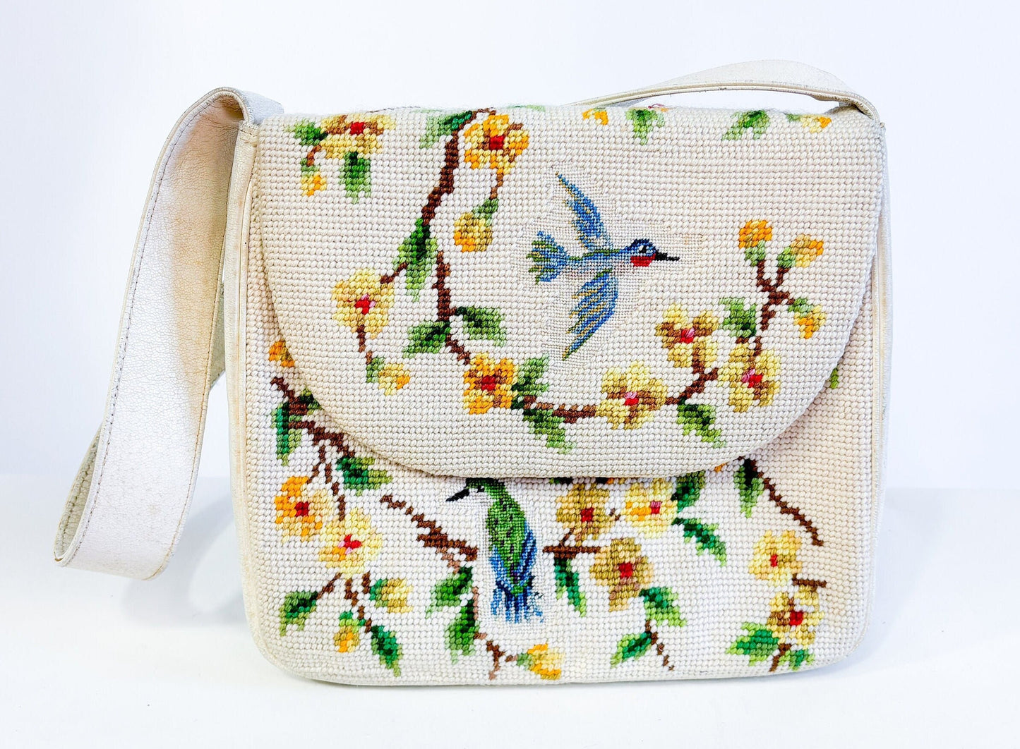 1960s Creme Needlepoint Shoulder Bag | 60s Beige Birds & Flowers Needlepoint Purse