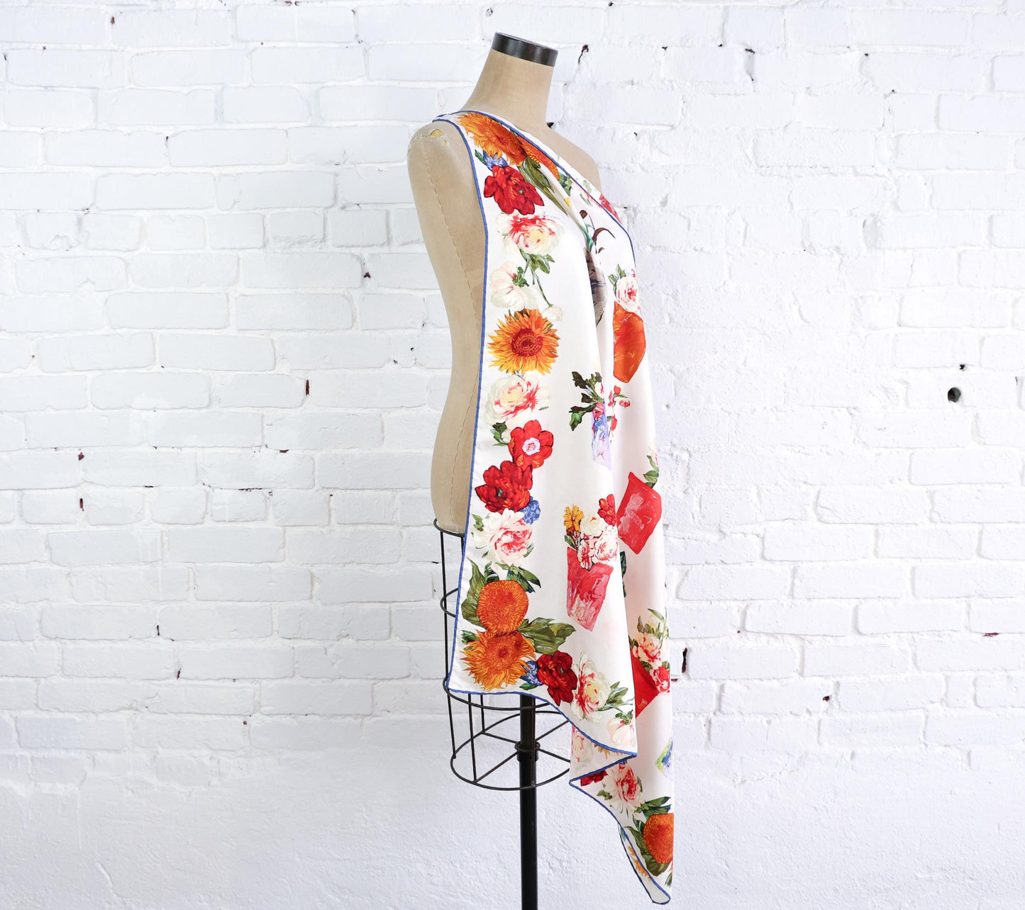 1980s Gucci Floral Flower Vases Print Silk Scarf