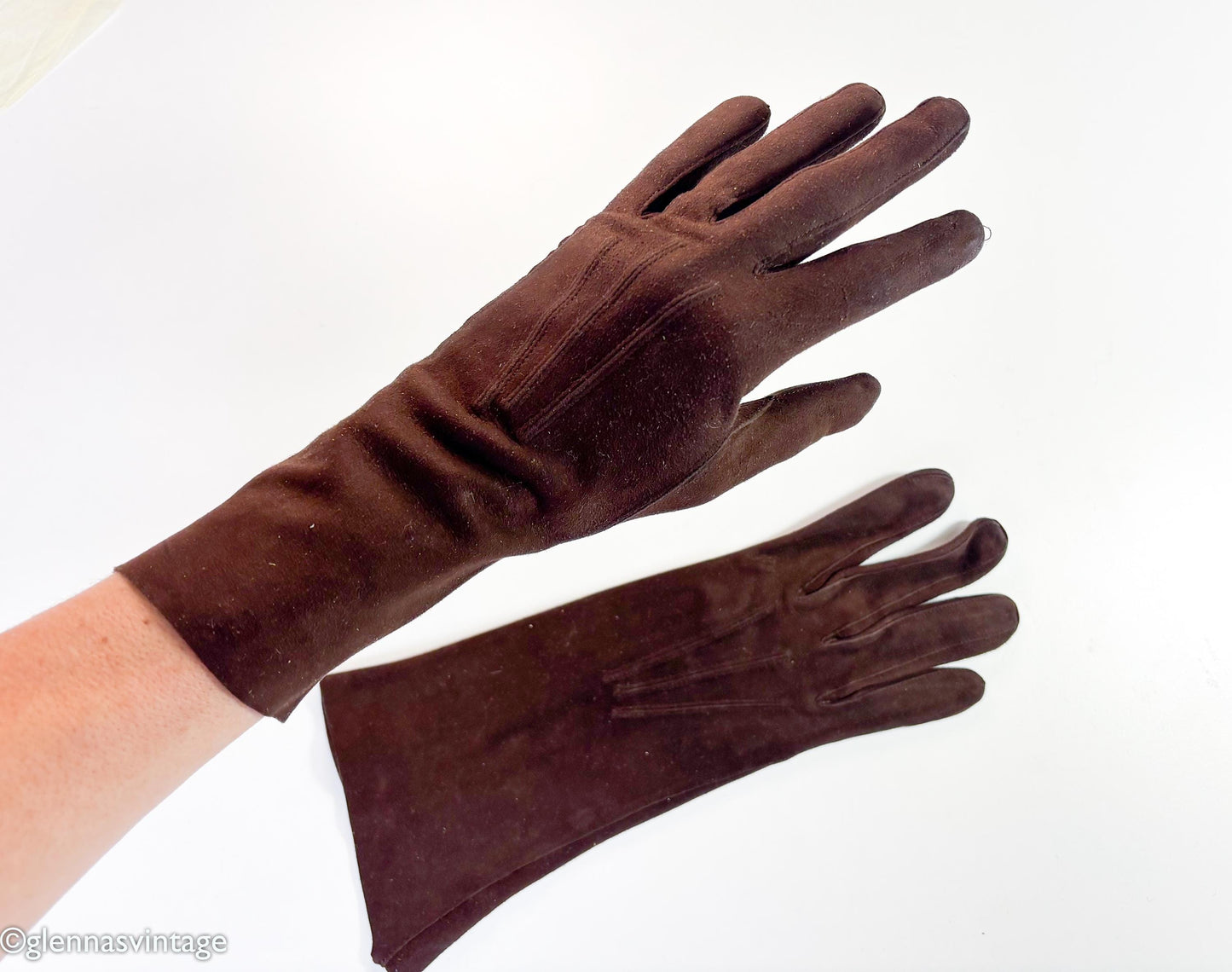 1950s Brown Suede Gloves, Size 6.5