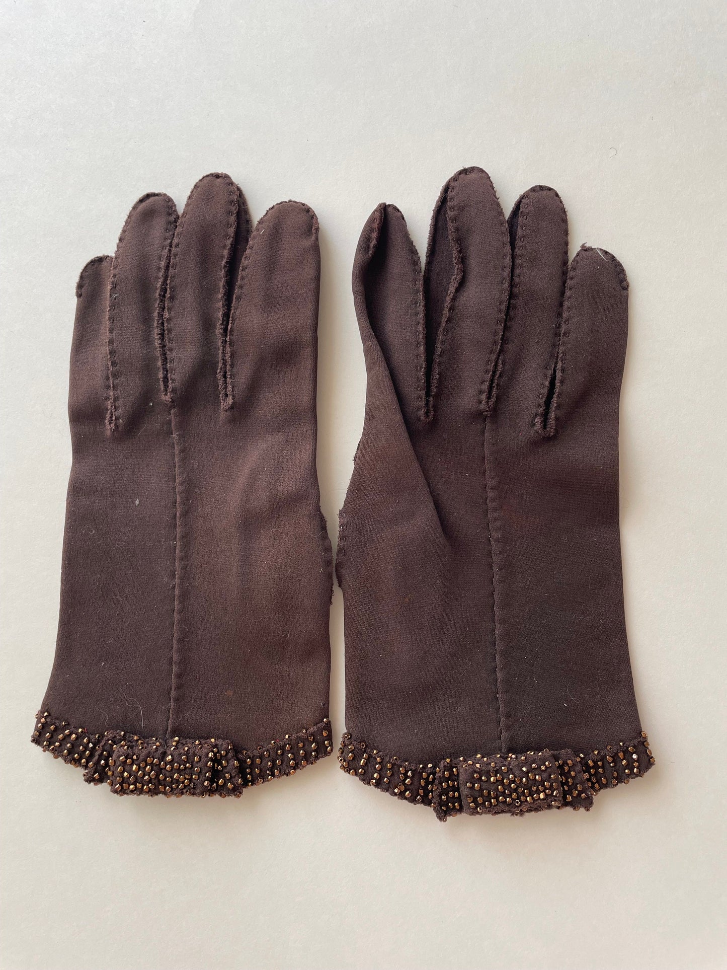 1950s Brown Beaded Gloves, Size 6.5