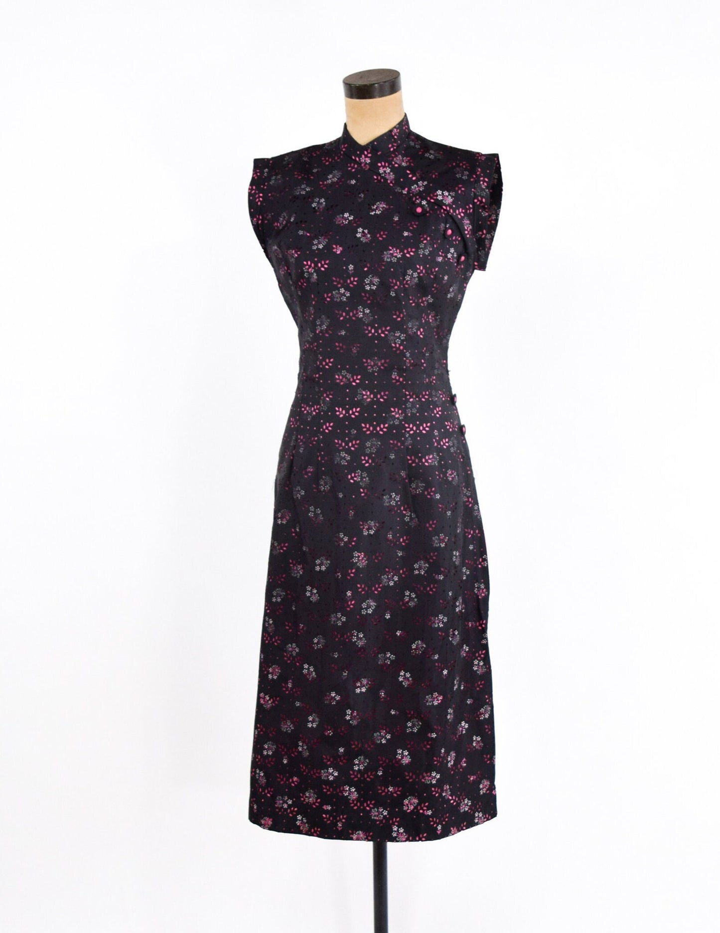 1950s Black & Pink Floral Cheongsam Dress in Eyelet Taffeta, Medium