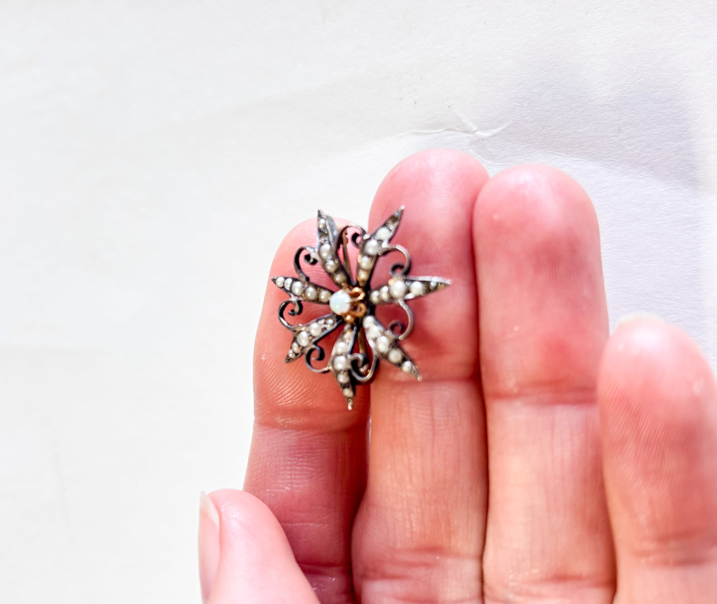 1900s Antique Victorian Starburst Brooch | Vintage Antique Brooch