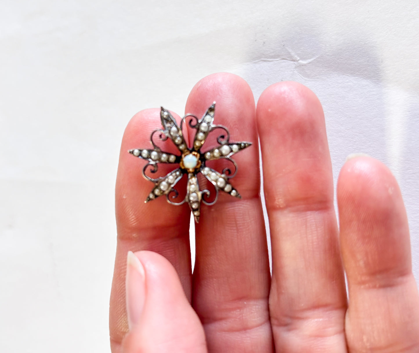 1900s Antique Victorian Starburst Brooch | Vintage Antique Brooch