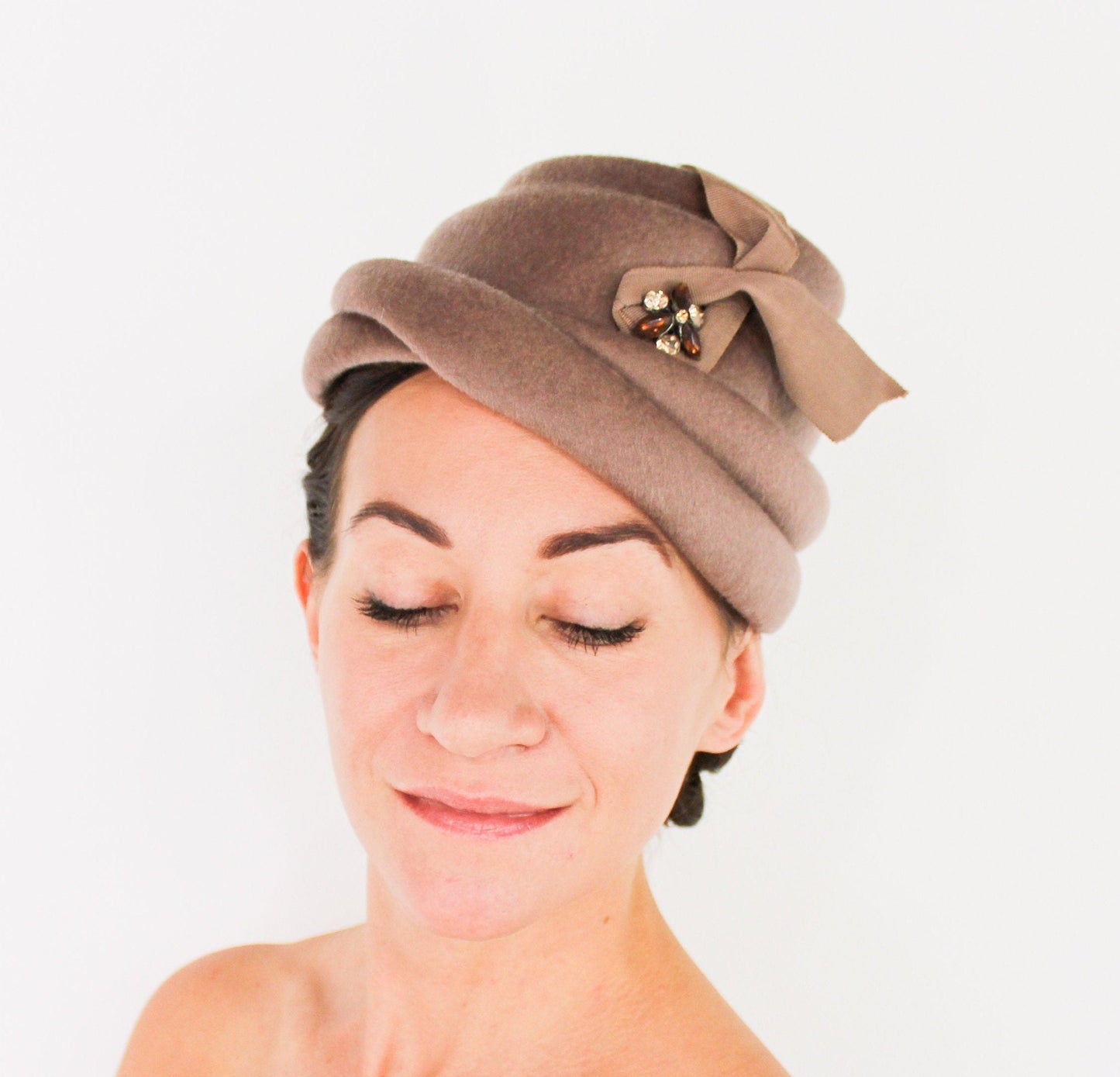 1950s Taupe Brown Wool Felt Hat