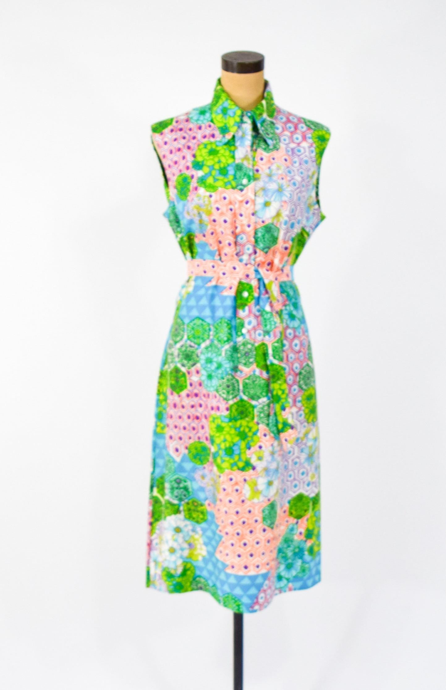 1970s Op Art Sleeveless Dress, Large
