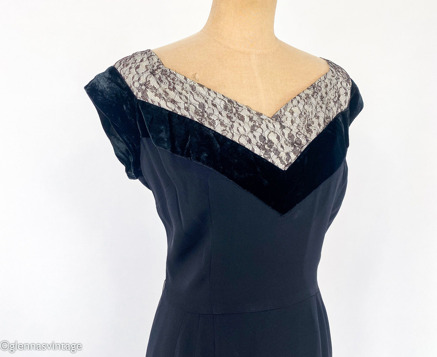 1940s Black Cocktail Dress | 40s Black Crepe & Lace Sheath Dress | Old Hollywood | Le Vine Original | Medium