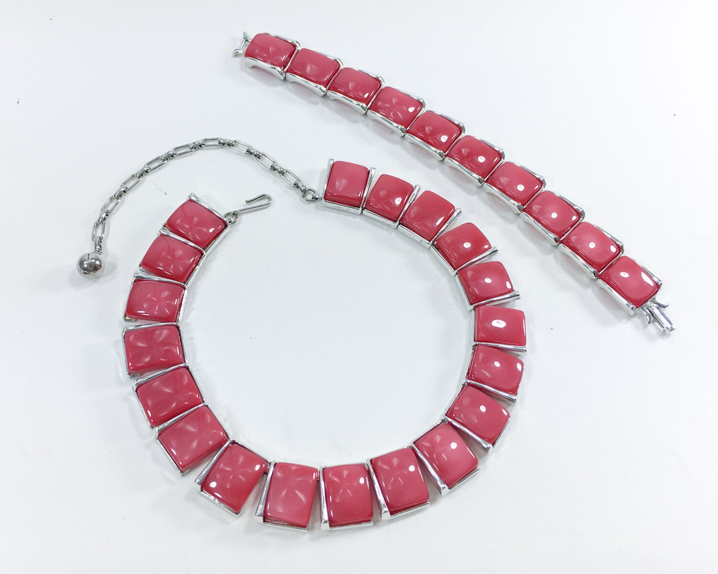 1950s Red Plastic Choker Bracelet Set | Mid Century Jewelry