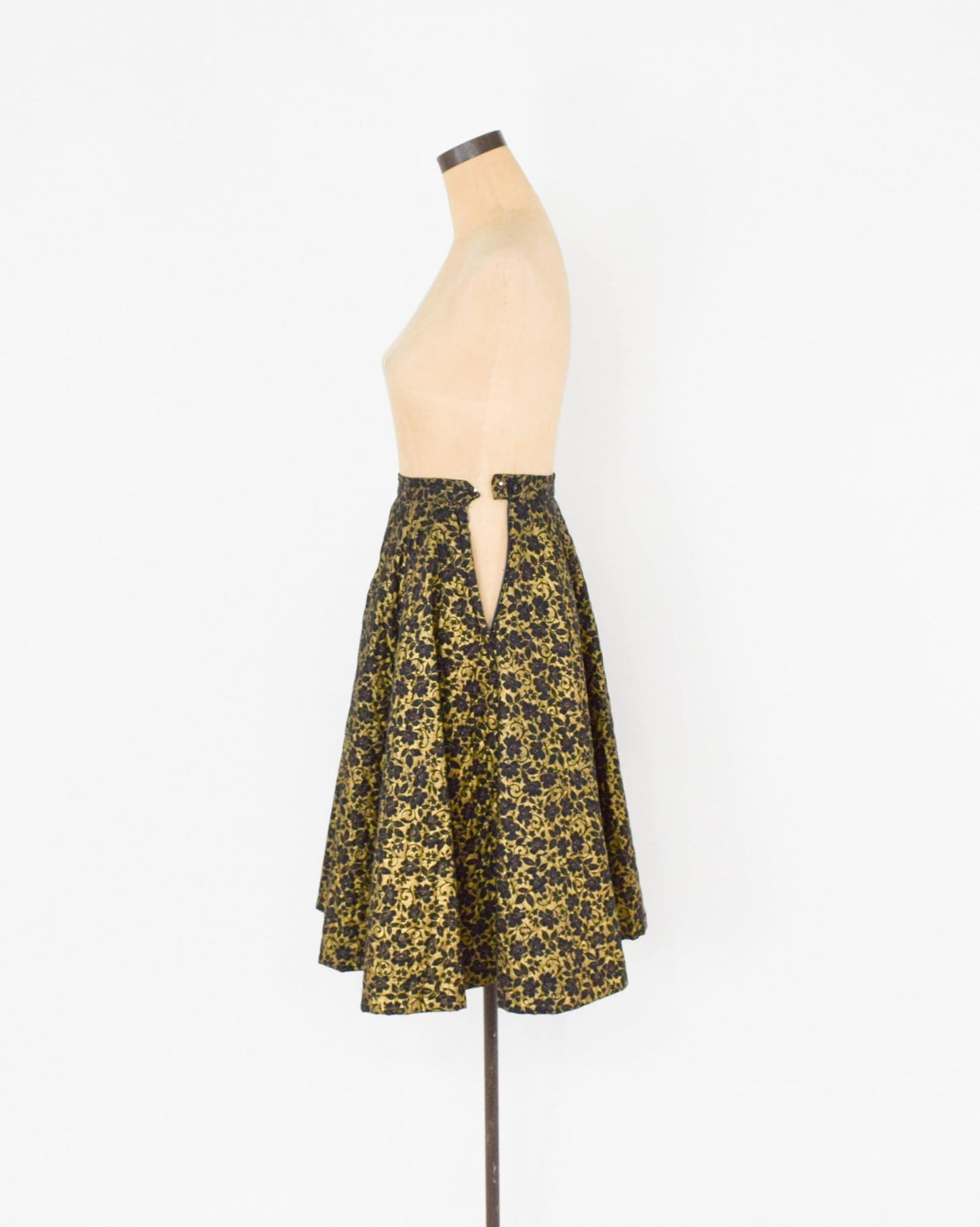 1950s Black Quilted Circle Skirt | 50s Black & Gold Quilted Swing Skirt | Mc Arthur Ltd. | X Small
