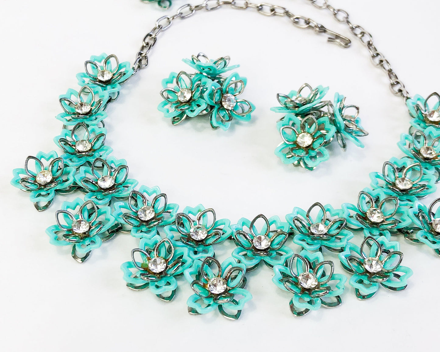 1960s Turquoise Flower Necklace Set | 60s Turquoise Plastic Flowers Necklace Jewelry Set