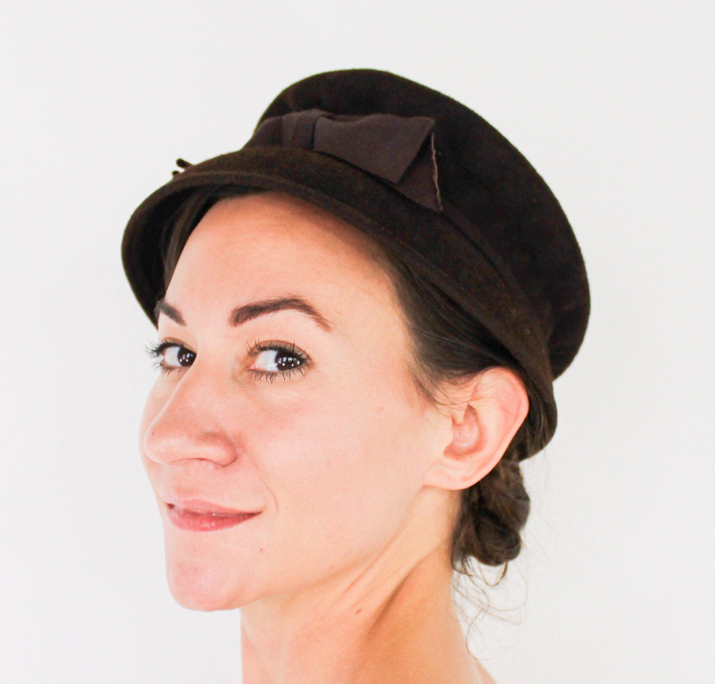 1950s Brown Bow Hat | 50s Brown Wool Felt Hat | Henry Pollak