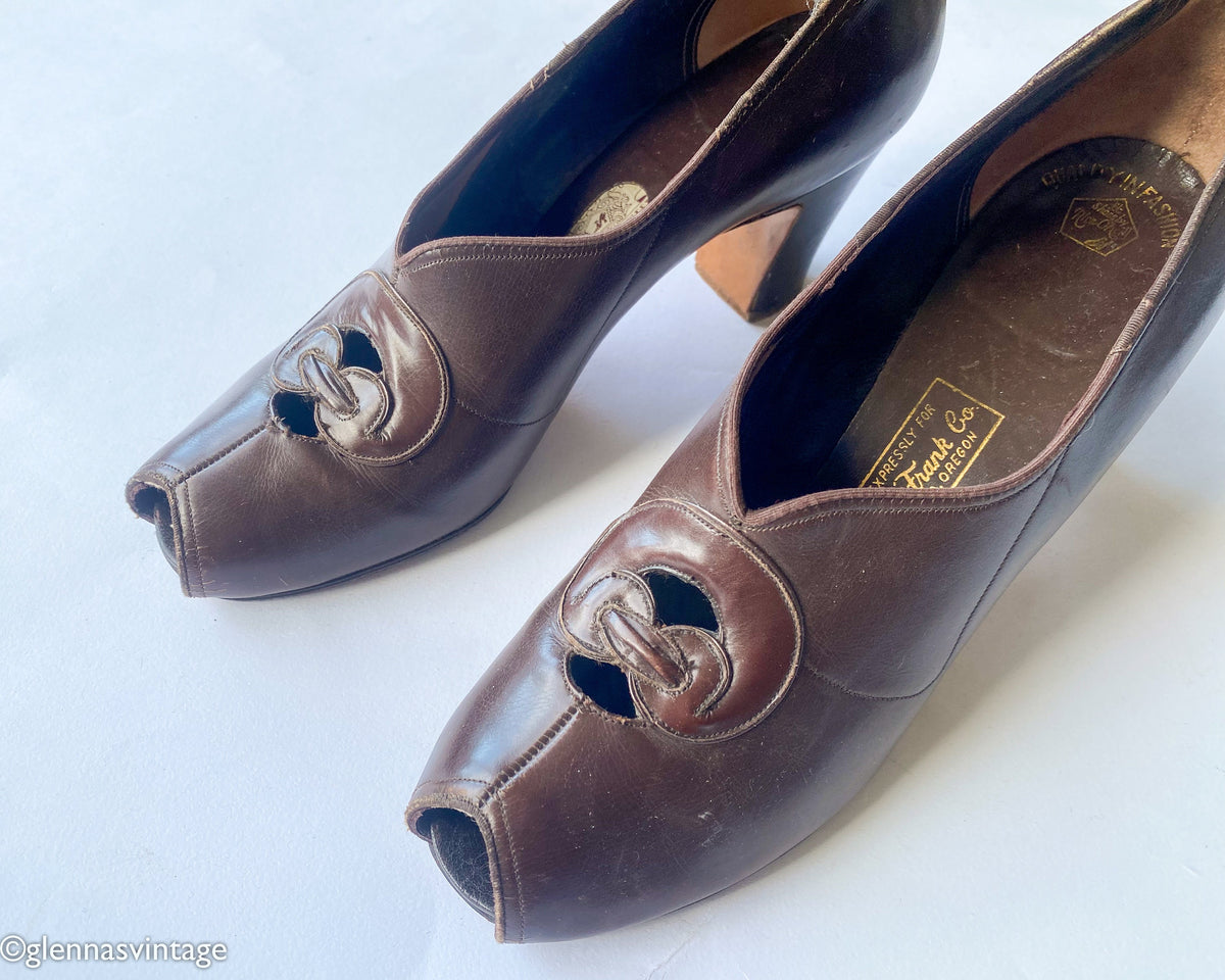 1940s Brown Leather Peep Toe Pumps Heels, 9 Narrow