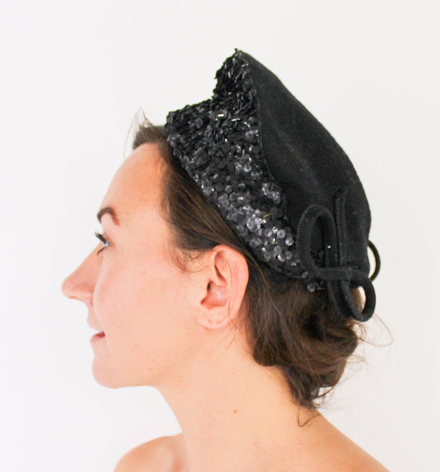 1940s Black Sequin Hat, Black Wool Felt Fascinator