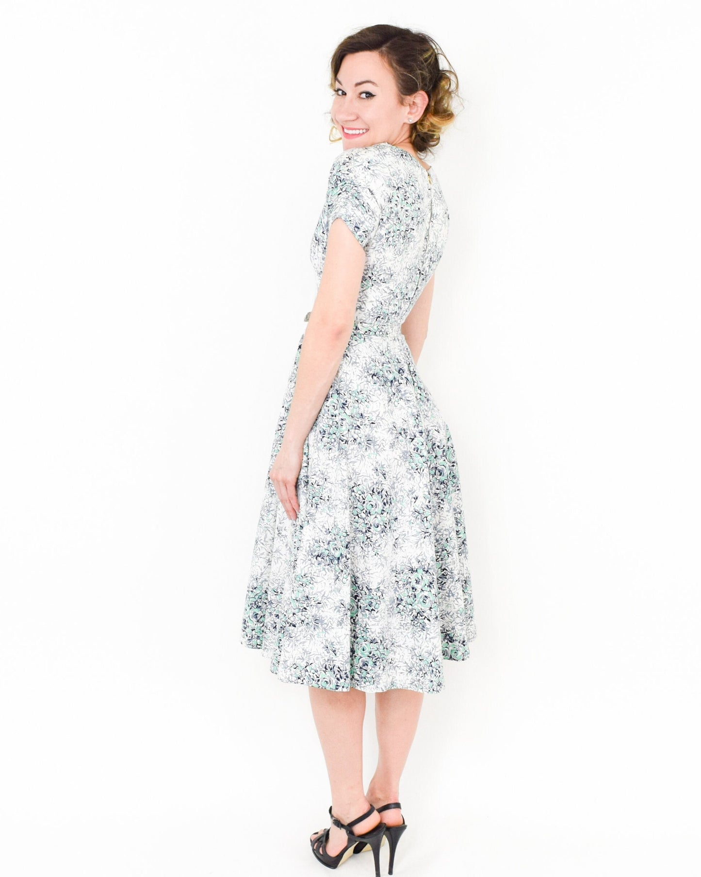 1950s Grey & White Floral Cotton Dress, Extra Small