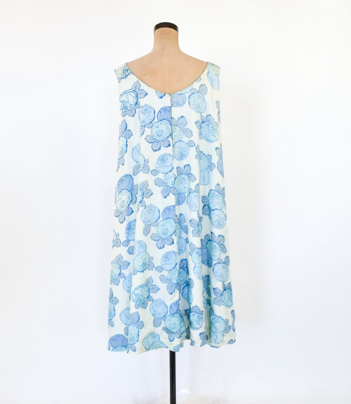 1950s Blue Rose Print Silk Dress with Full Cape Back, XS Extra Small