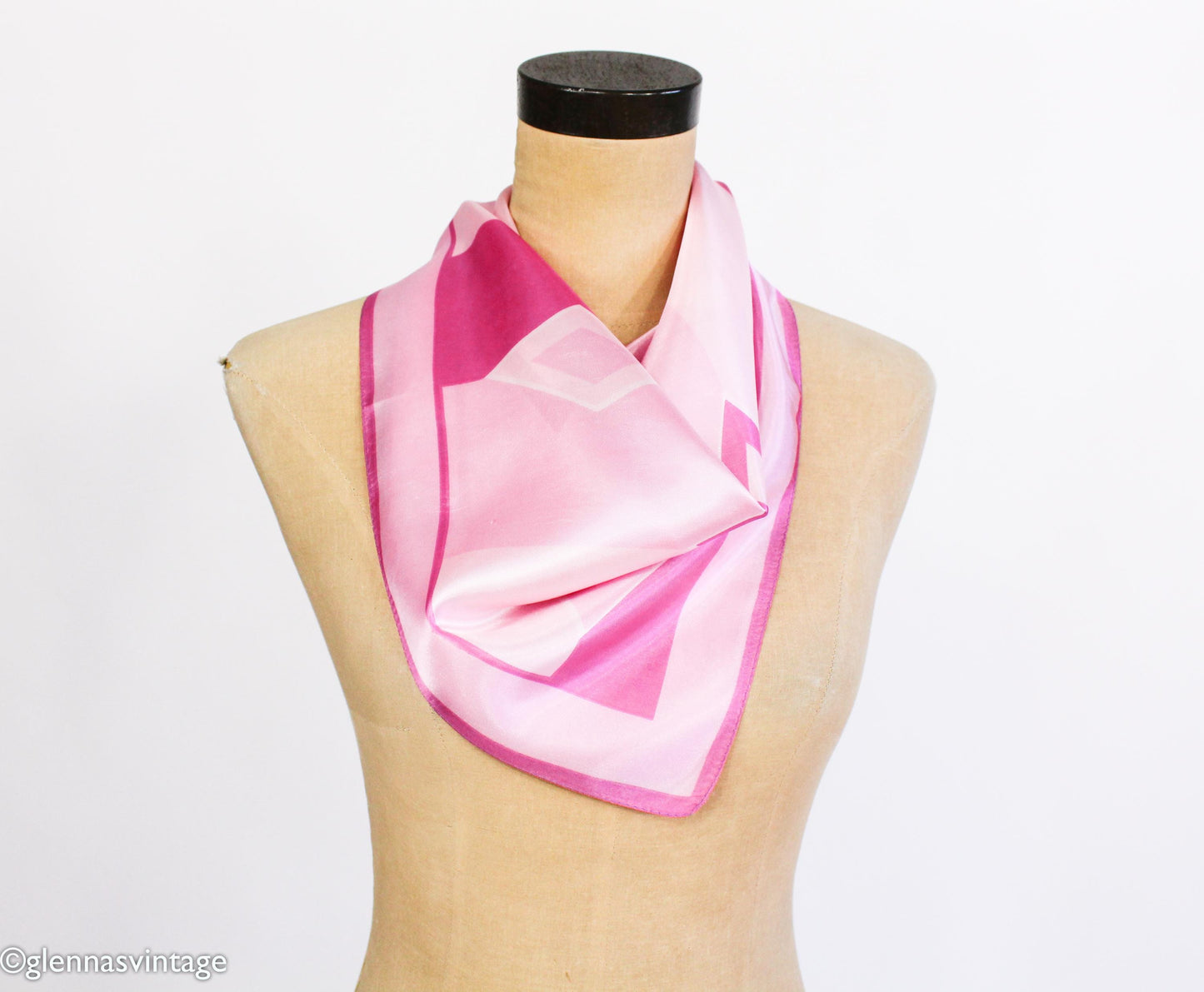 1960s Pink Diamond Op Art Print Scarf