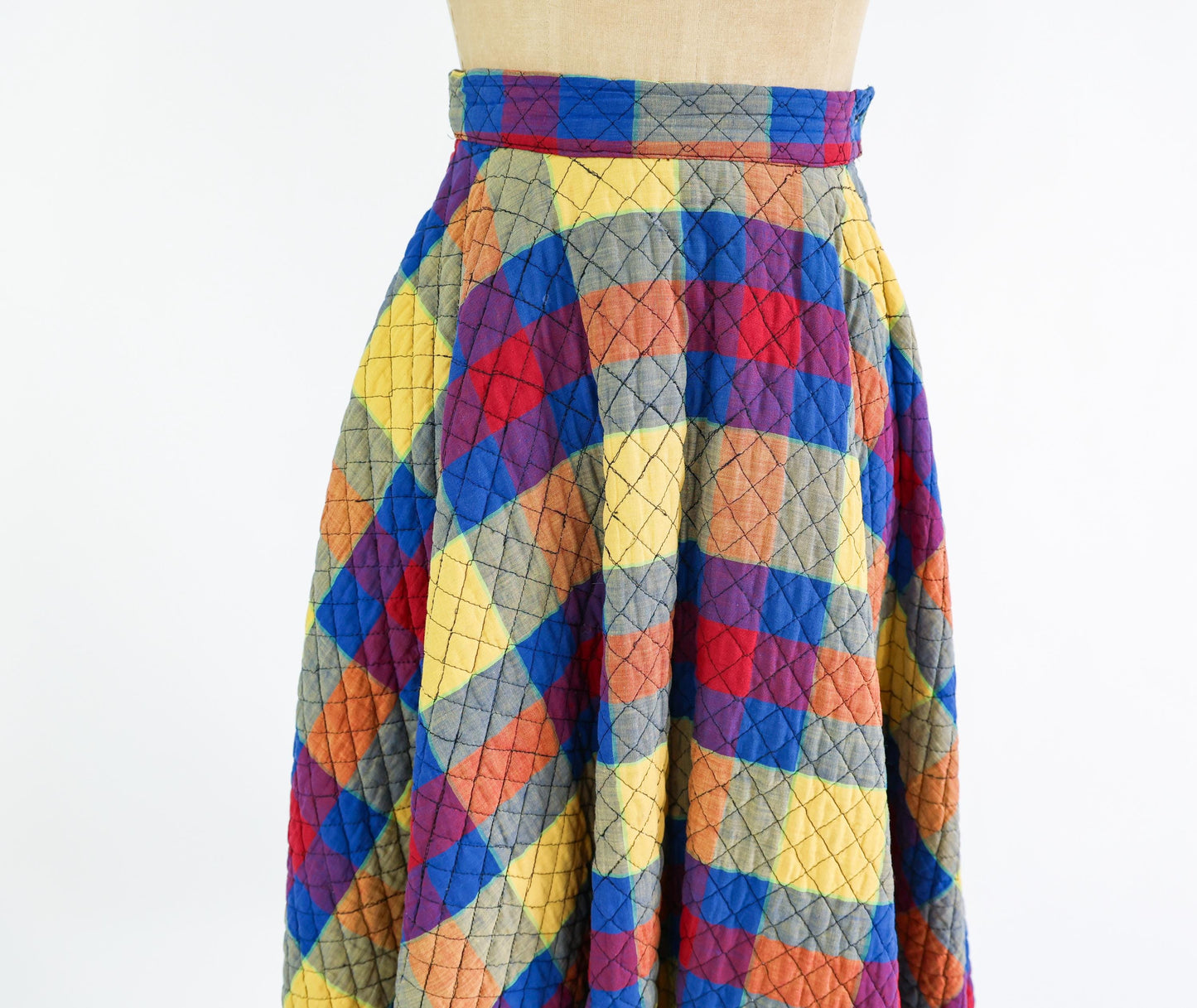 1950s Plaid Quilted Circle Skirt, Small