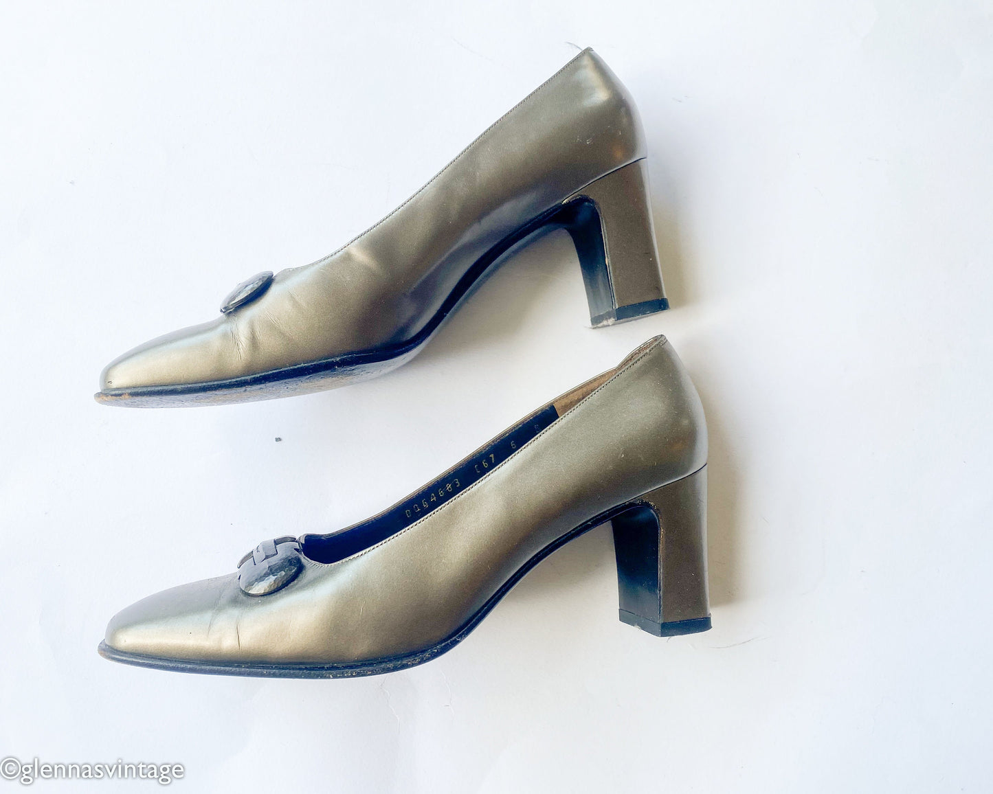Vintage Ferragamo Pewter Leather Pumps | 1990s Metallic Heels | US 6