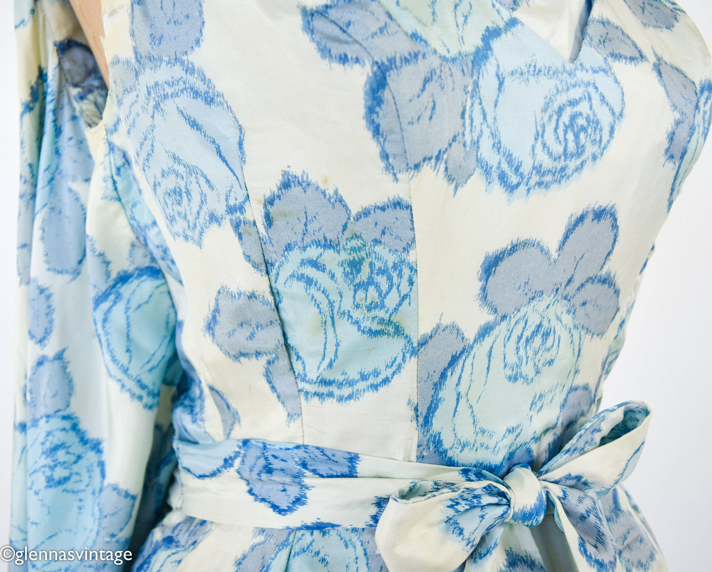 1950s Blue Rose Print Silk Dress with Full Cape Back, XS Extra Small