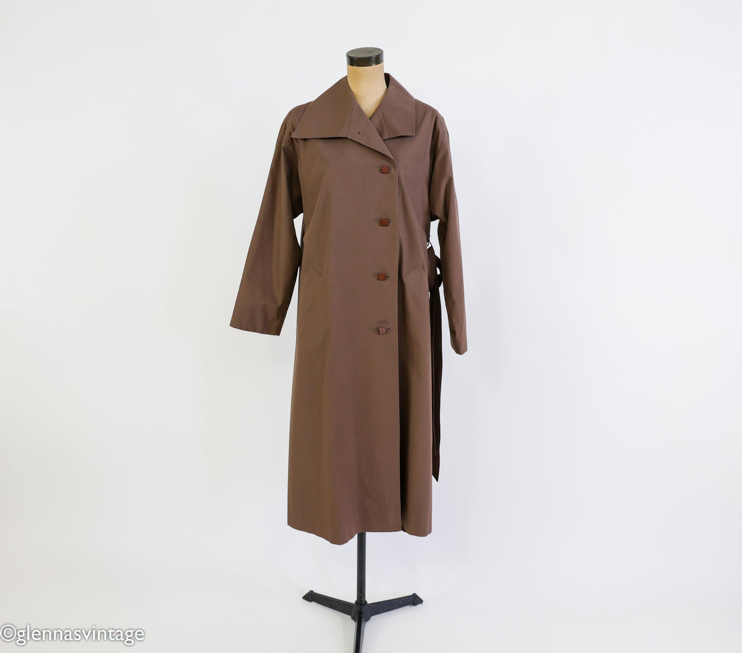 1970s Brown Trench Coat Raincoat, 44" Bust