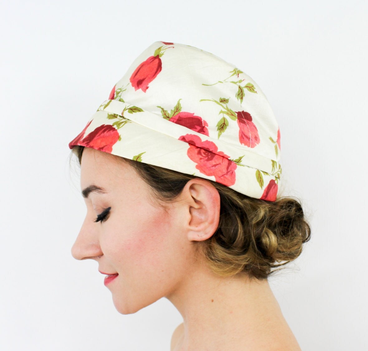 1950s White & Red Rose Silk Hat