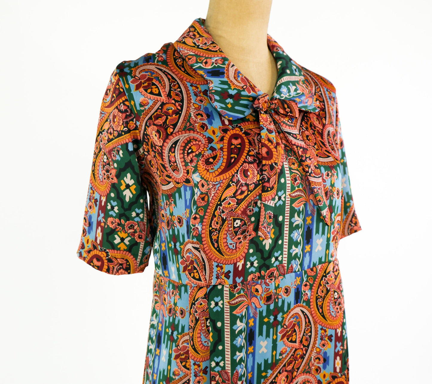 1960s Orange & Blue Paisley Print Dress, 38" Waist