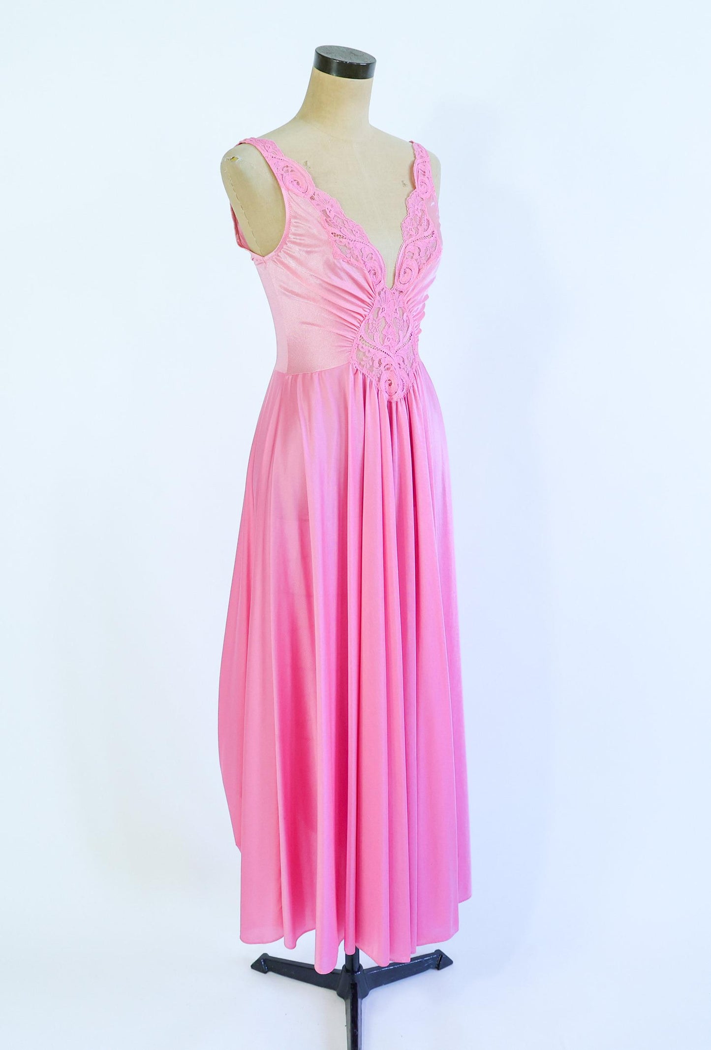 1970s Pink Nightgown Slip Dressing Gown | 70s Bright Pink Nightgown | Olga | Medium