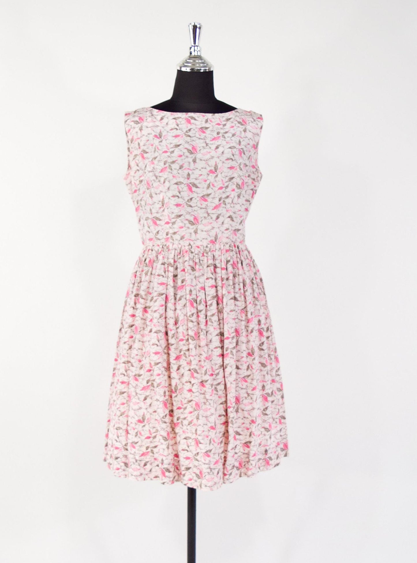 1950s Pink Floral Print Rayon Day Dress, Medium