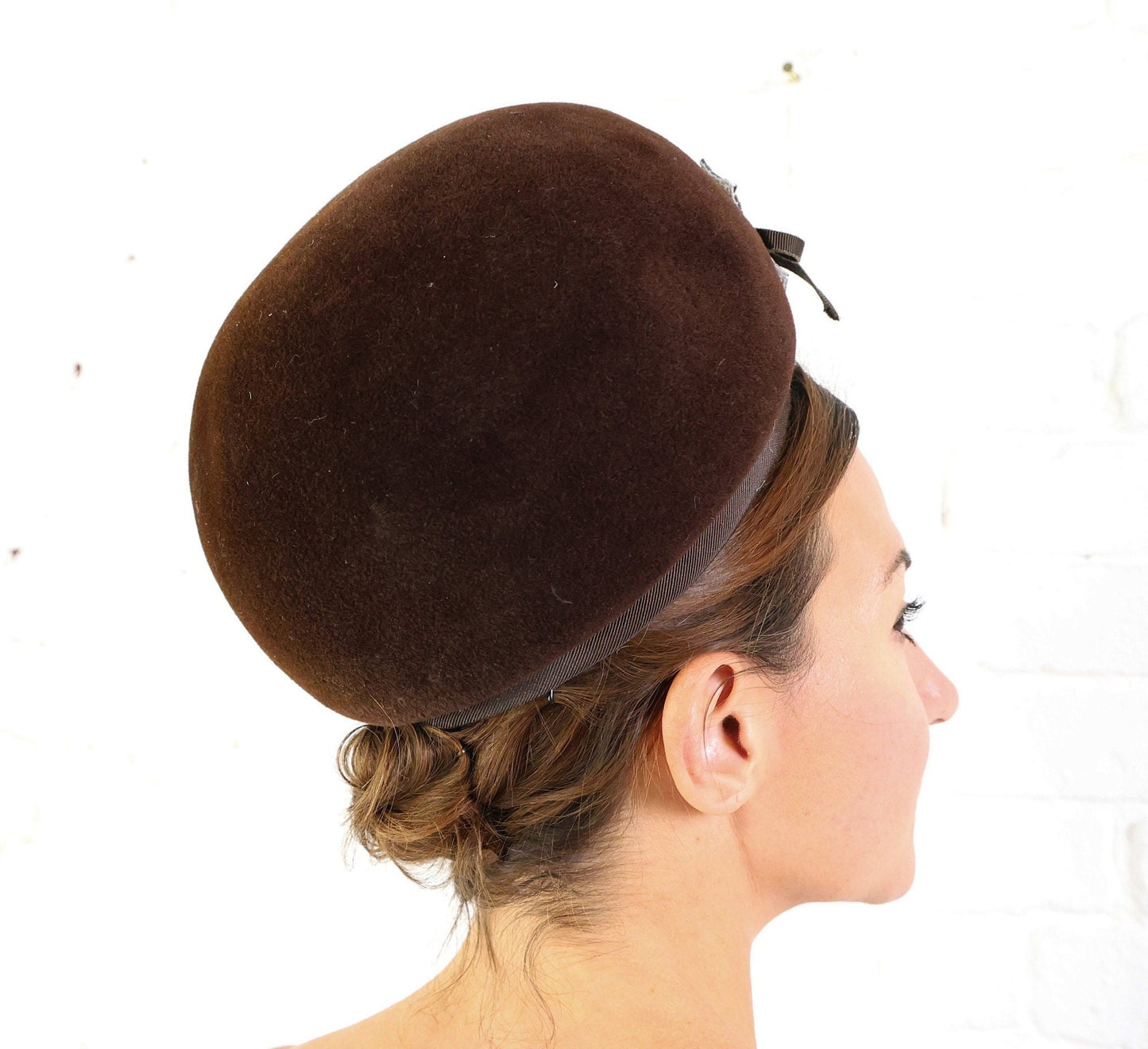 1960s Brown Wool Bubble Hat with Sequins