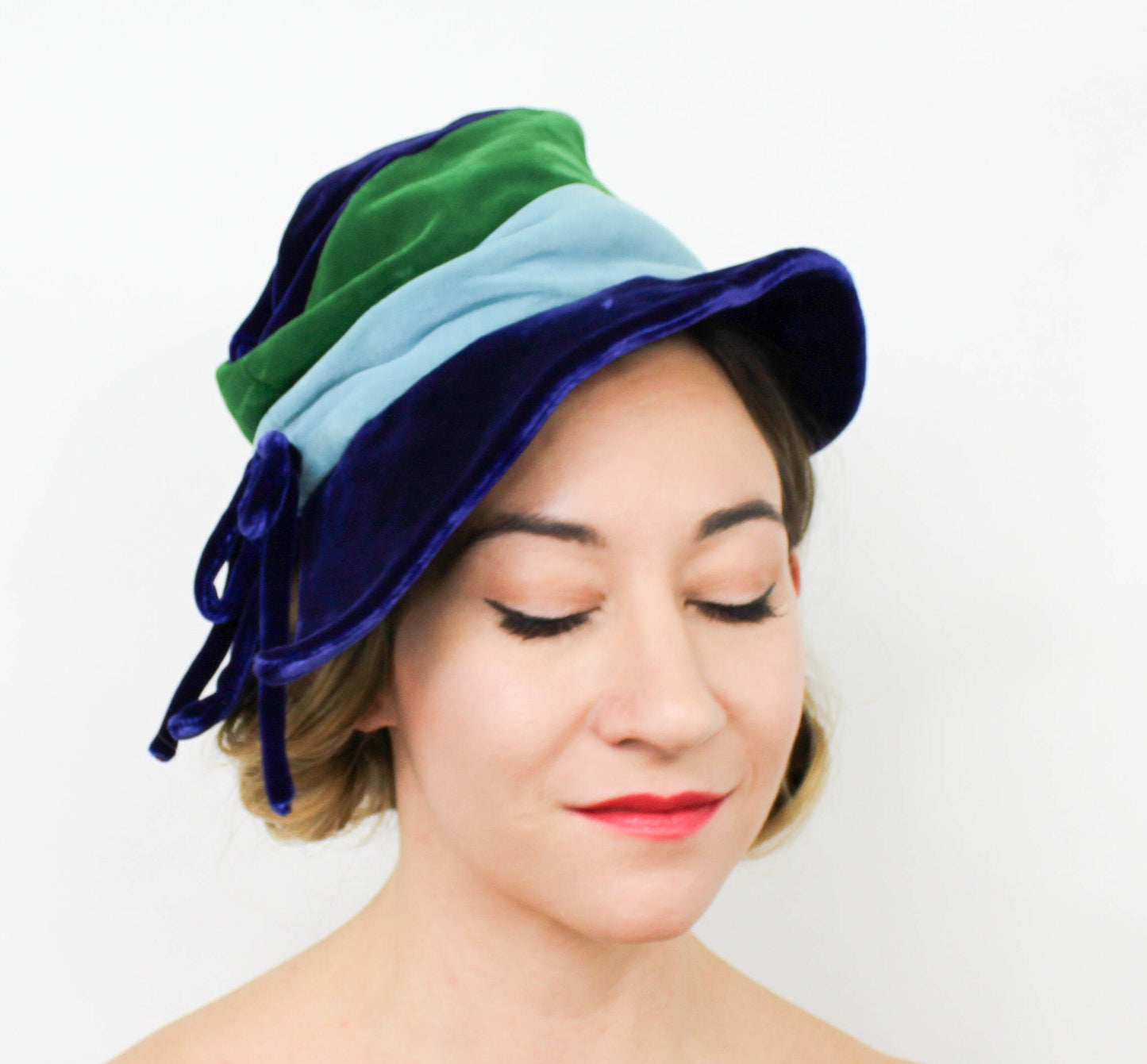 Dachettes | 1960s Blue Velvet Slouch Hat | 60s Blue & Green Striped Hat | Dachettes