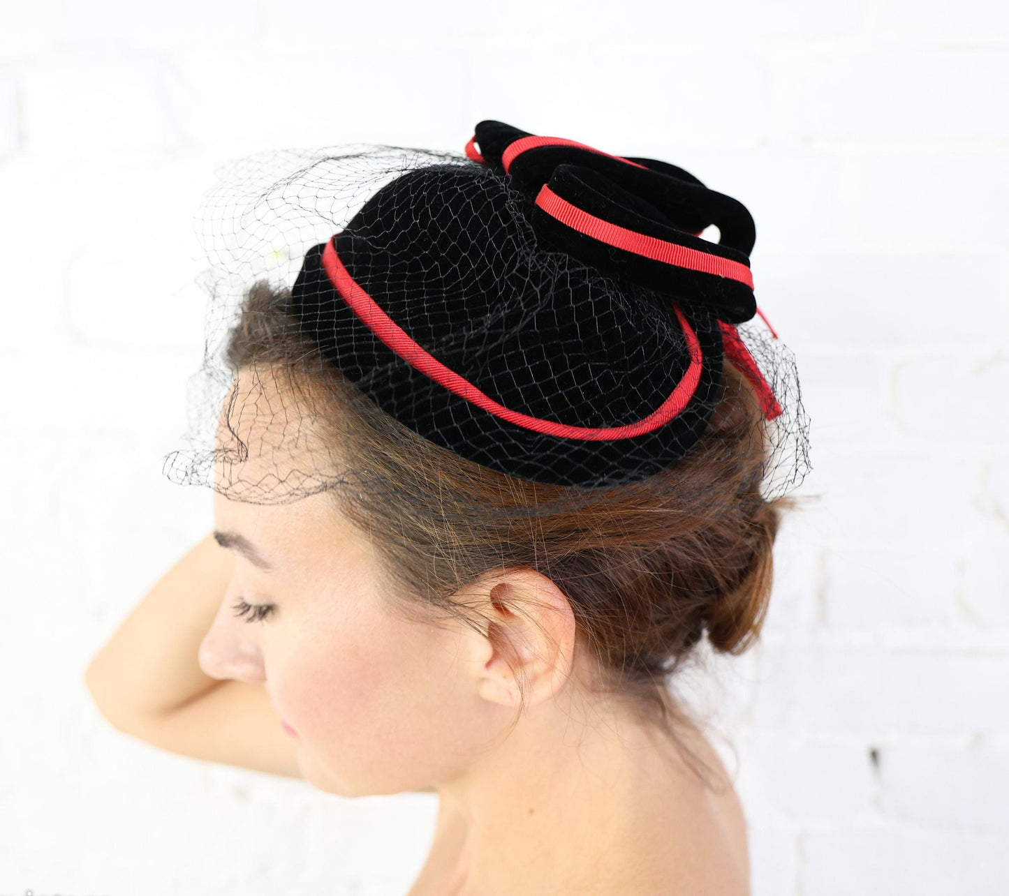 1950s Black Velvet Cocktail Hat, Red Trim Fascinator