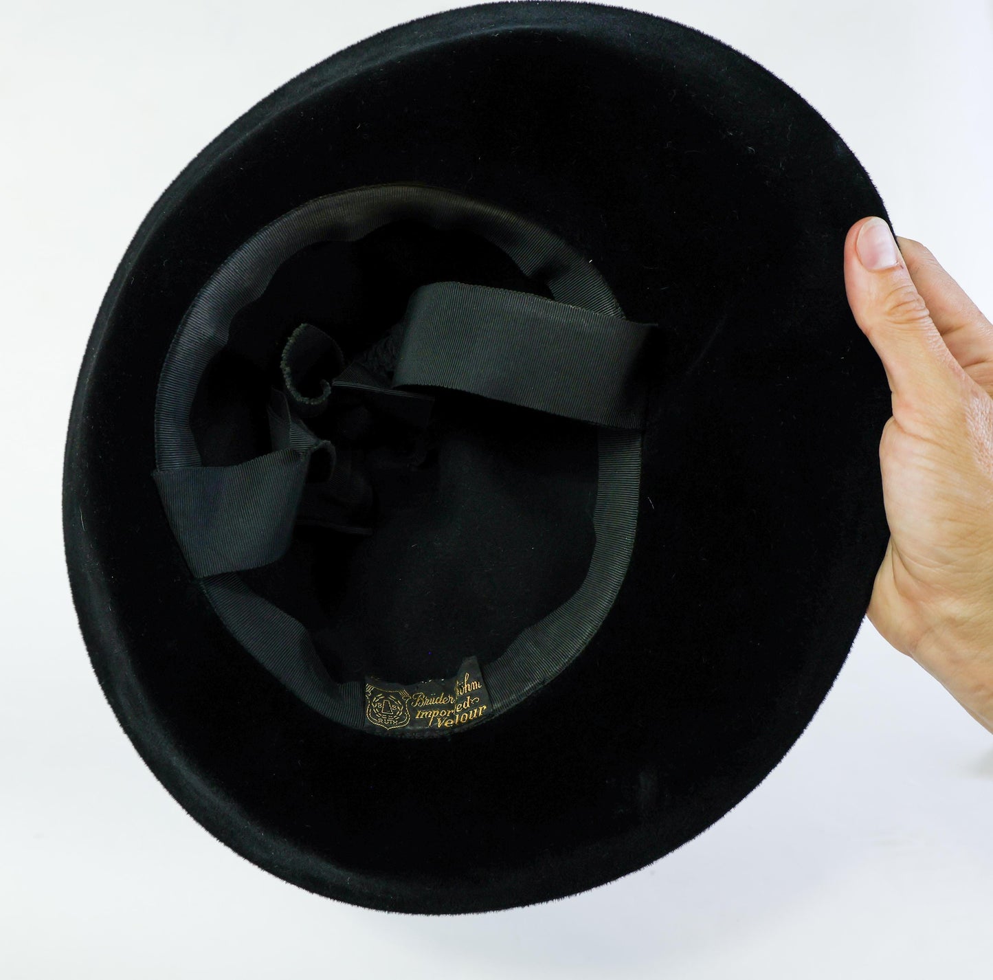 1940s Black Velvet & Wool Felt Hat