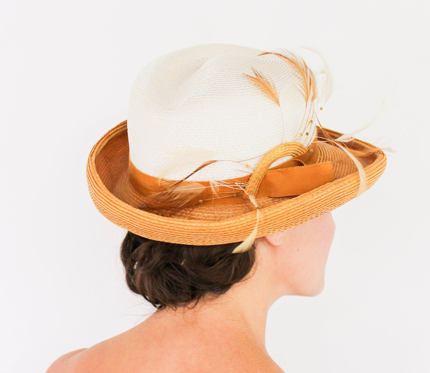 1970s Creme & Tan Woven Hat | Raffia Hat
