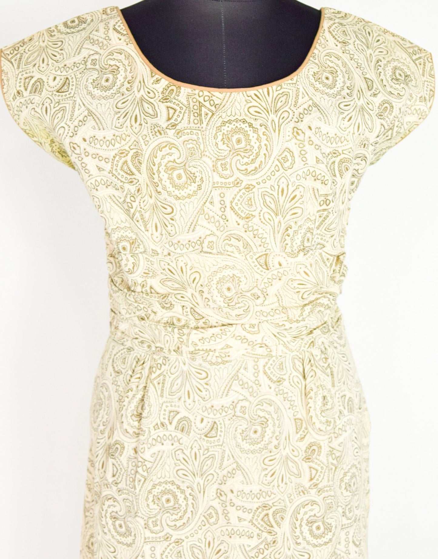 1950s Gold & Creme Paisley Print Cotton Sheath Dress, Medium