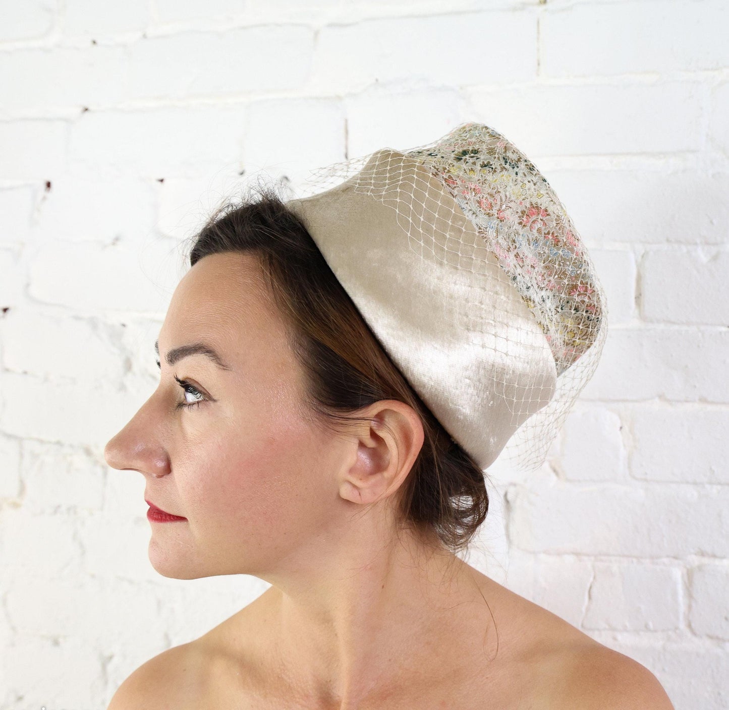 1960s Beige Velvet Brocade High Crown Hat