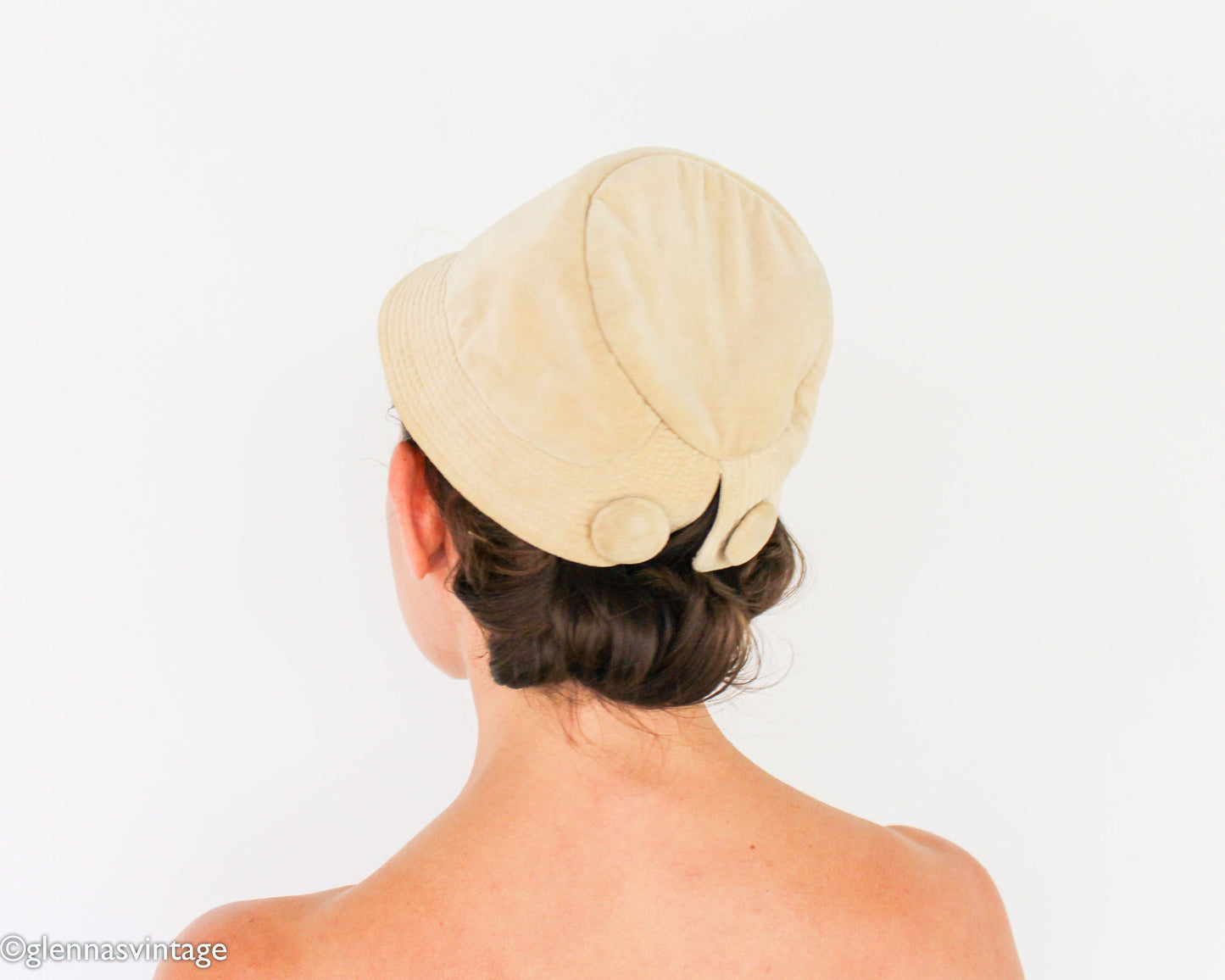 1940s Beige Velvet Hat Cap