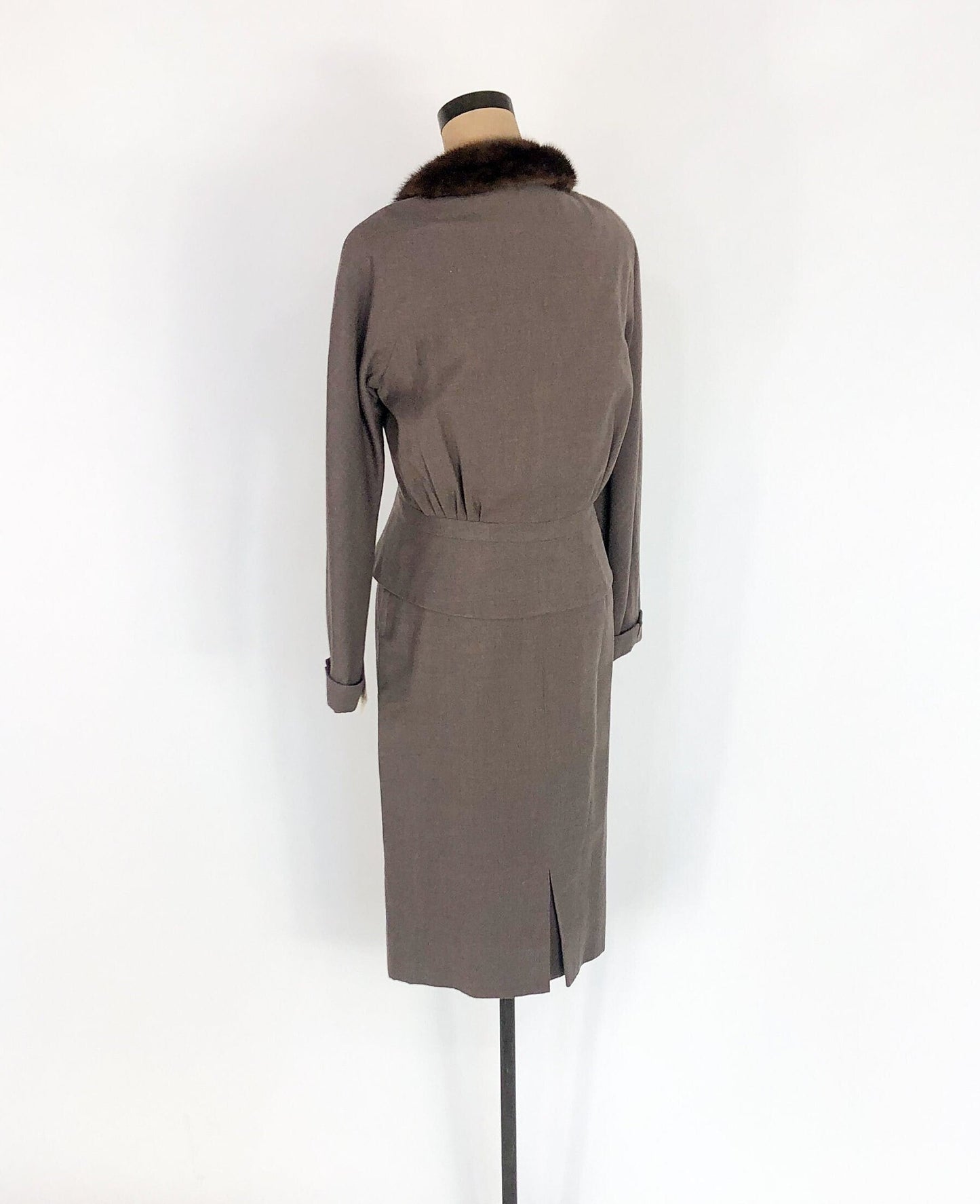 1940s Brown Wool Suit | 40s Brown Suit & Mink Collar | Medium