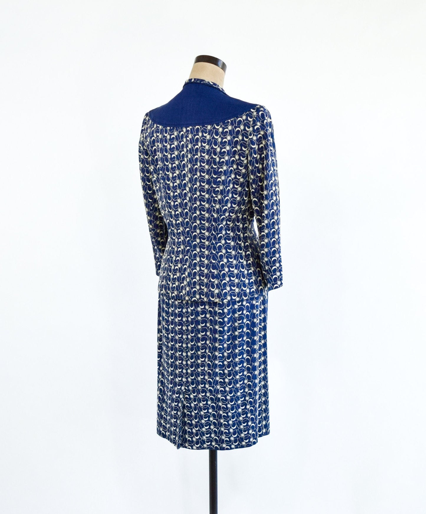 1940s Navy Blue Linen Skirt Suit Set, Medium
